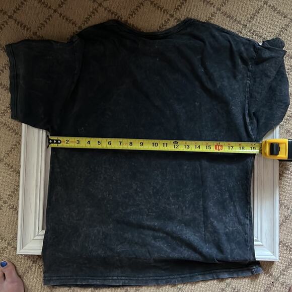 Zara Black distressed NYC tee w stud detail - S - Picture 4 of 6